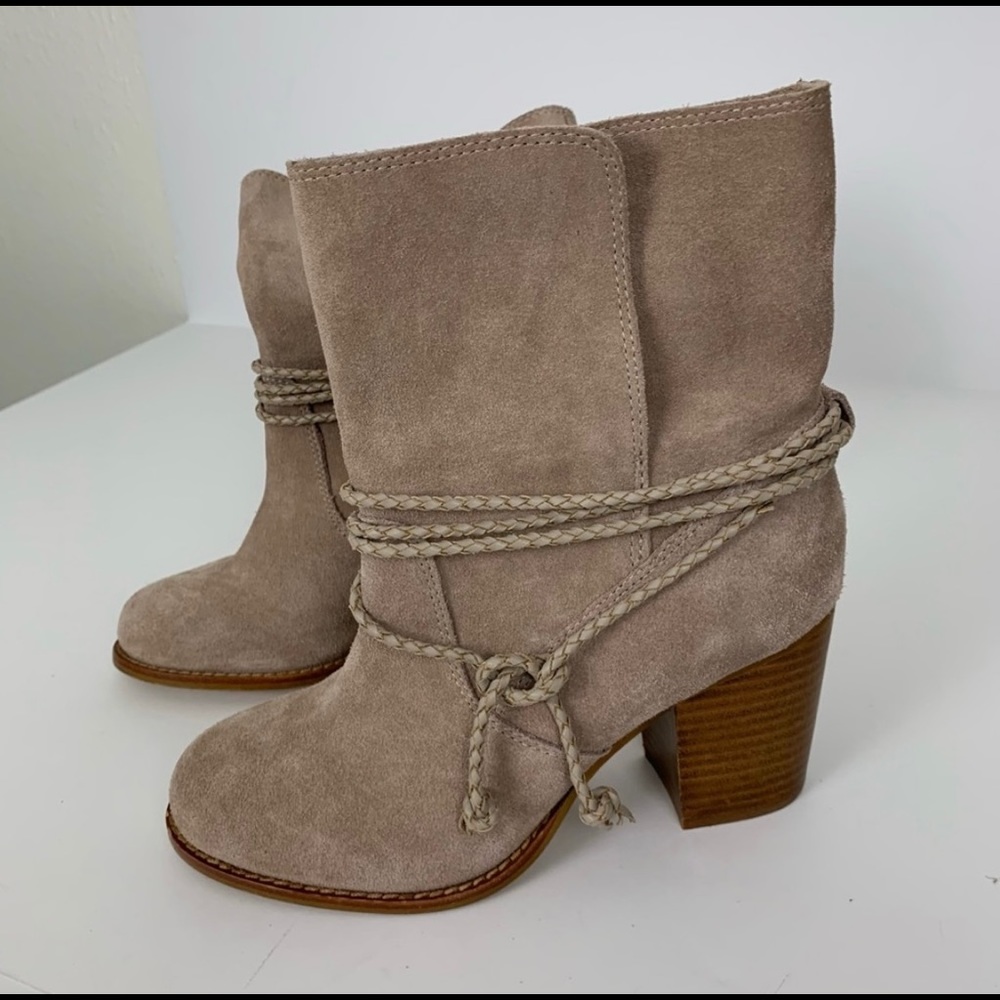 Splendid Larchmonte Suede Ankle Bootie Taupe Size 8